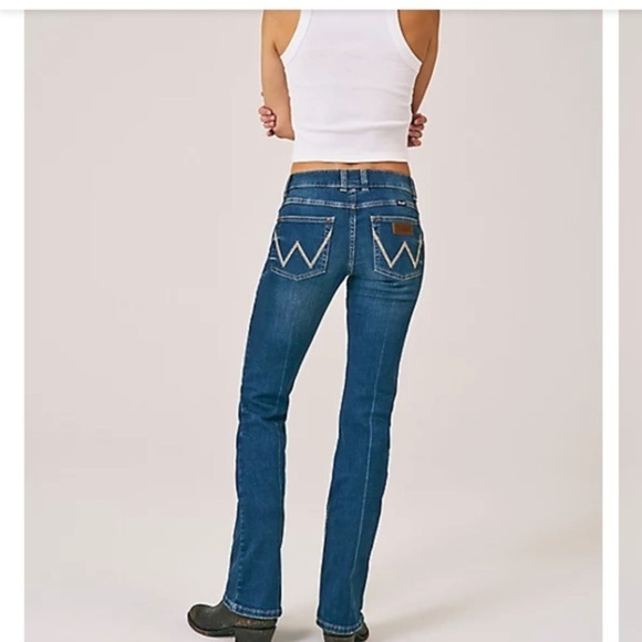 Wrangler mae‎ mid-rise Vivianna retro boot cut jeans size 3/4x36 new - Picture 9 of 11